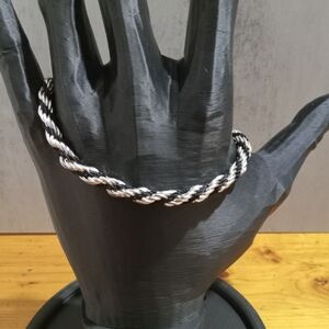Twisted Bracelet in Black and Silver